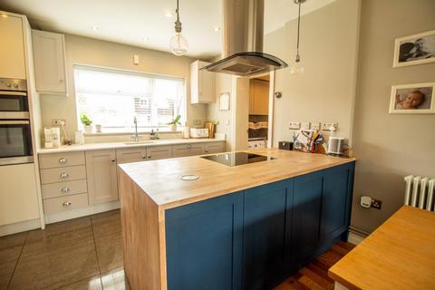 15 Queensway, Sawston, Cambridge, CB22 3DJ
