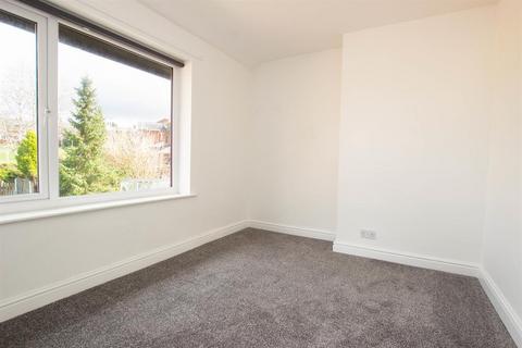21 Lisbon Drive, Darwen, BB3 3JW