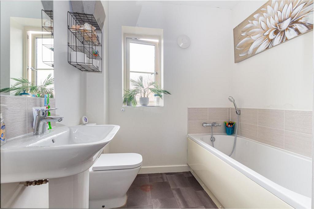 Bathroom-2.jpg