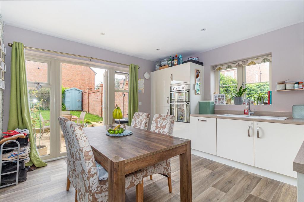 Kitchen-2.jpg