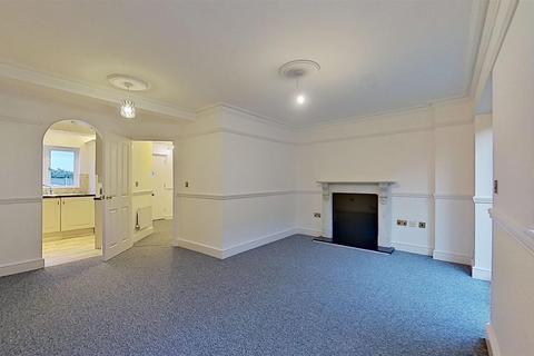 2 bedroom house to rent, The George Mews, Hailsham