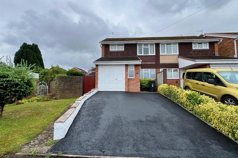 3 bedroom semi-detached house for sale, Helston Close, Wordsley, DY8 5DA