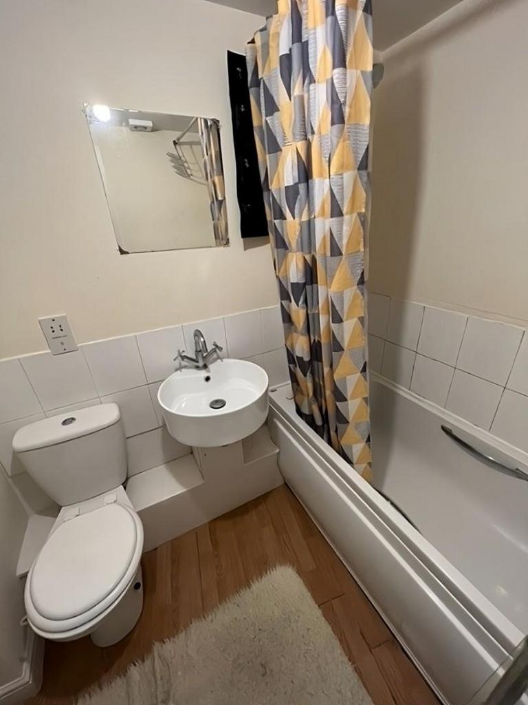 Interior 53-transformed.jpeg
