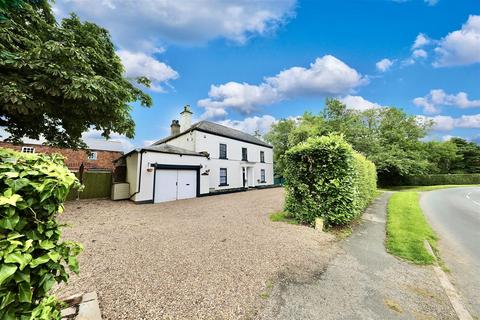 4 bedroom detached house for sale, Back Lane, Burton Pidsea, Hull