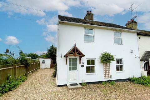 3 bedroom house to rent, Village of Heath and Reach