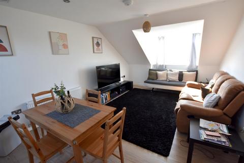 2 bedroom apartment for sale, St. Andrews Road, Northampton