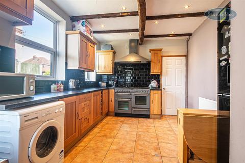 27 Ben Lane, Sheffield, S6 4SA