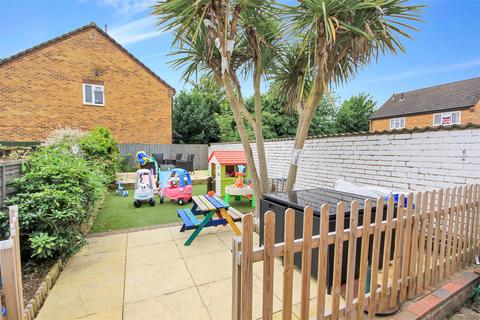 3 bedroom end of terrace house for sale, Glassbrook Road, Rushden NN10