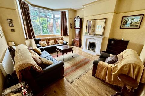 4 bedroom character property for sale, Longley Road, Huddersfield, HD5 8JN