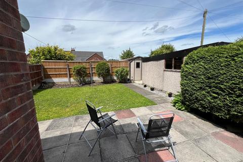 2 bedroom semi-detached bungalow for sale, Hilary Ave, Lowton