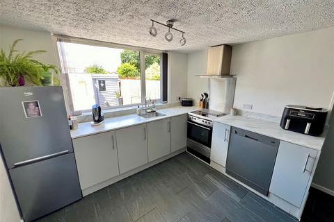 25 Clinton Road, Shirley, Solihull, B90 4RN