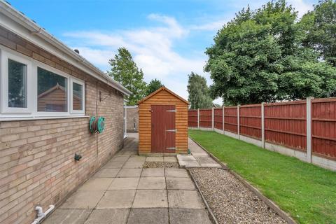 2 bedroom detached bungalow for sale, Wordsworth Crescent, Woodthorpe