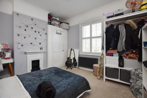 2 bedroom terraced house for sale, Camperdown Street, Bexhill-On-Sea