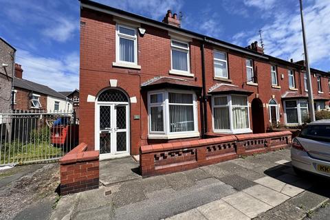 4 Cameron Avenue, Blackpool, FY3 8RF