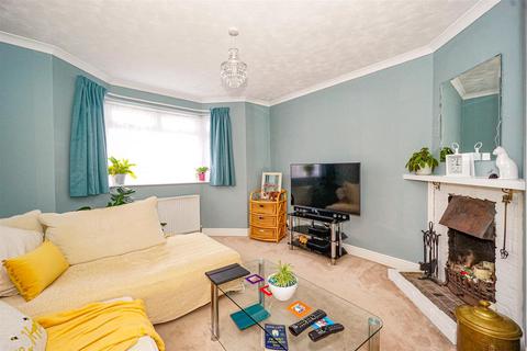 3 bedroom end of terrace house for sale, Beaconsfield Road, Hastings