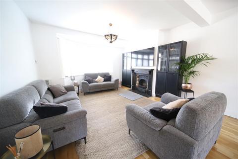 3 bedroom semi-detached house for sale, Hampden Way, Southgate, London