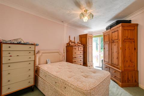 1 bedroom retirement property for sale, 1 Lavington Court, Underhill Street, Bridgnorth