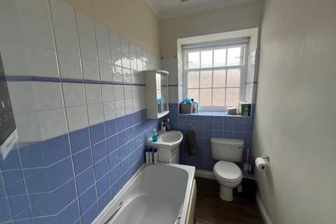 1 Wesley Court, Rothwell, Kettering, NN14 6FZ