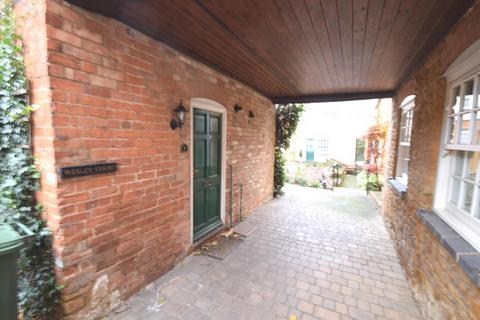 1 Wesley Court, Rothwell, Kettering, NN14 6FZ