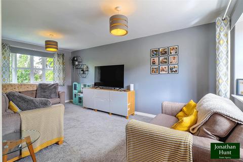 1 Dellow Close, Buntingford, SG9 9GE