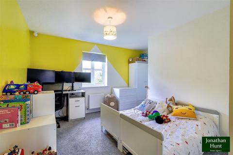 1 Dellow Close, Buntingford, SG9 9GE