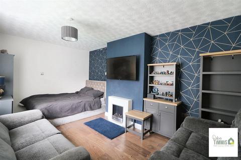 12 Bitterne Place, Stoke-on-trent, ST2 0HD
