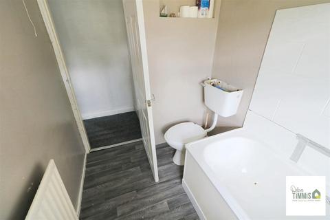 12 Bitterne Place, Stoke-on-trent, ST2 0HD