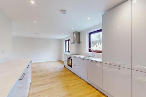 2 bedroom flat to rent, Old Bridge Rise, Ilkley