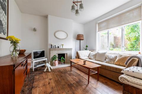 3 bedroom house for sale, Coombe Road, Brighton