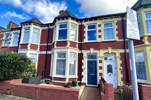 3 bedroom house for sale, Court Road, Barry