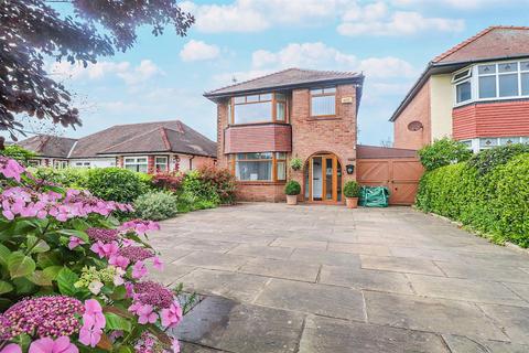 3 bedroom detached house for sale, Preston New Road, Southport PR9