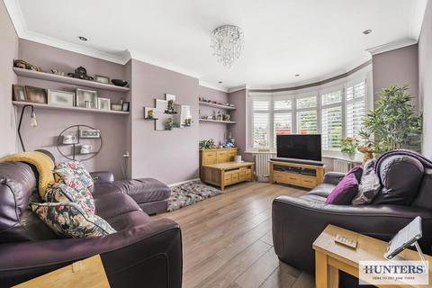 3 bedroom semi-detached house for sale, Bellegrove Road, Welling