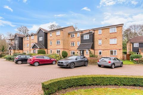 2 bedroom apartment for sale, Dunnymans Road, Banstead