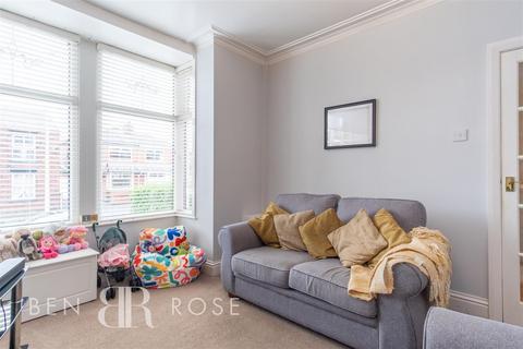 45 Chorley Road, Heath Charnock, Chorley, PR6 9JT