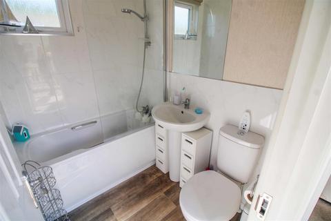 1 bedroom park home for sale, Beach Farm Park, Pakefield, Lowestoft, Suffolk, NR33