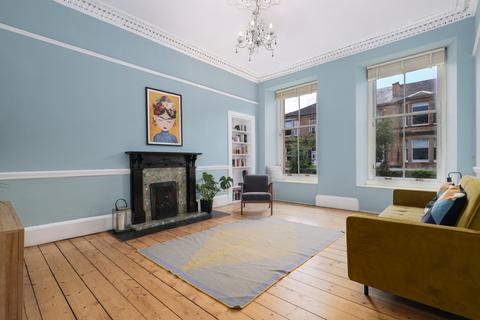 1 bedroom apartment for sale, Queens Square, Glasgow G41
