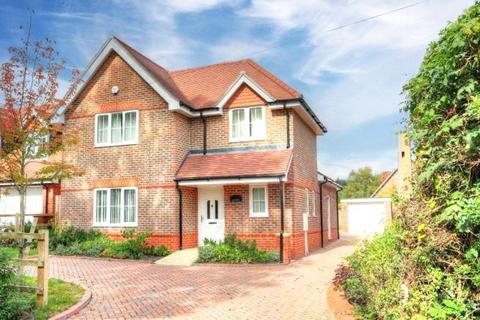 4 bedroom detached house for sale, Bull Lane, Riseley, Reading, Berkshire, RG7