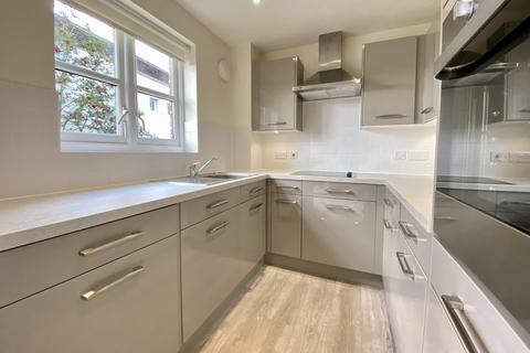 2 bedroom retirement property for sale, King Edgar Lodge, Ringwood, BH24