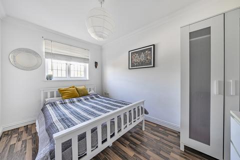 3 Brompton Gardens, Luton, LU3 3QA