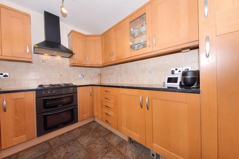 18 Adwalton Green, Drighlington, Bradford, BD11 1BT
