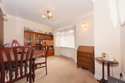 18 Adwalton Green, Drighlington, Bradford, BD11 1BT