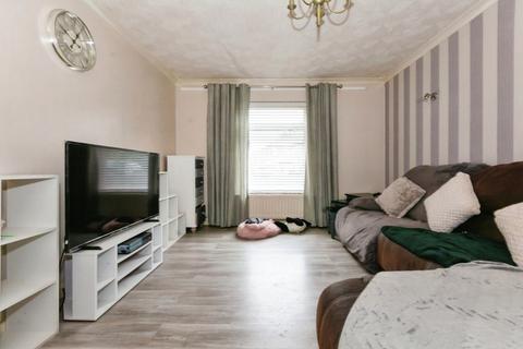 3 bedroom terraced house for sale, Canvey Close, Birmingham B45