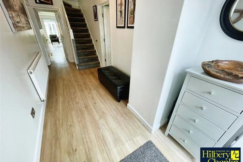 55 Broadstone Road, Hornchurch, RM12 4AH