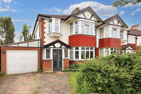 3 bedroom semi-detached house for sale, Devonshire Way, Shirley