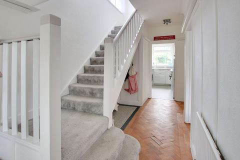 224 Devonshire Way, Croydon, CR0 8BX