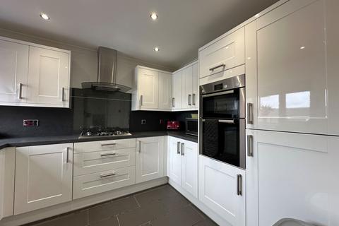 5 Barmhouse Close, Hyde, SK14 3DA