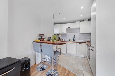 1 bedroom flat for sale, Rill Court, Barking IG11