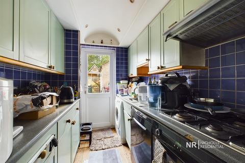 56 Bridge Road, Chessington, KT9 2EP