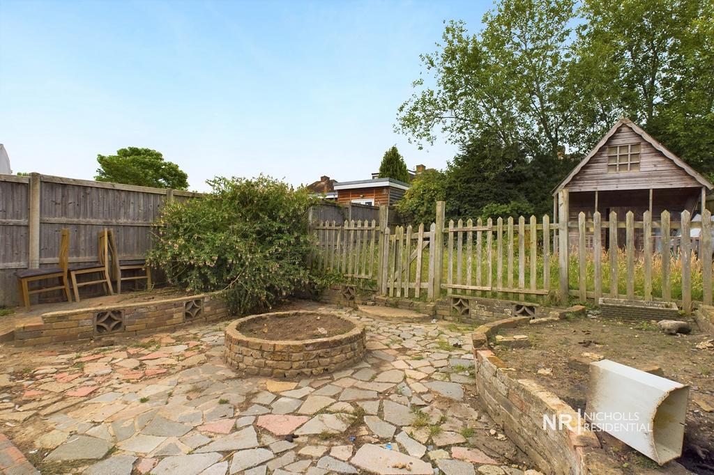 Garden Extra Photo 2