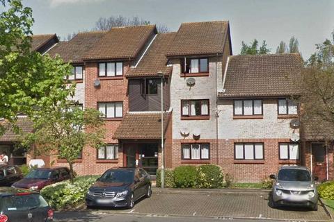 Flat 27, Lister Court Pasteur Close, London, NW9 5HZ